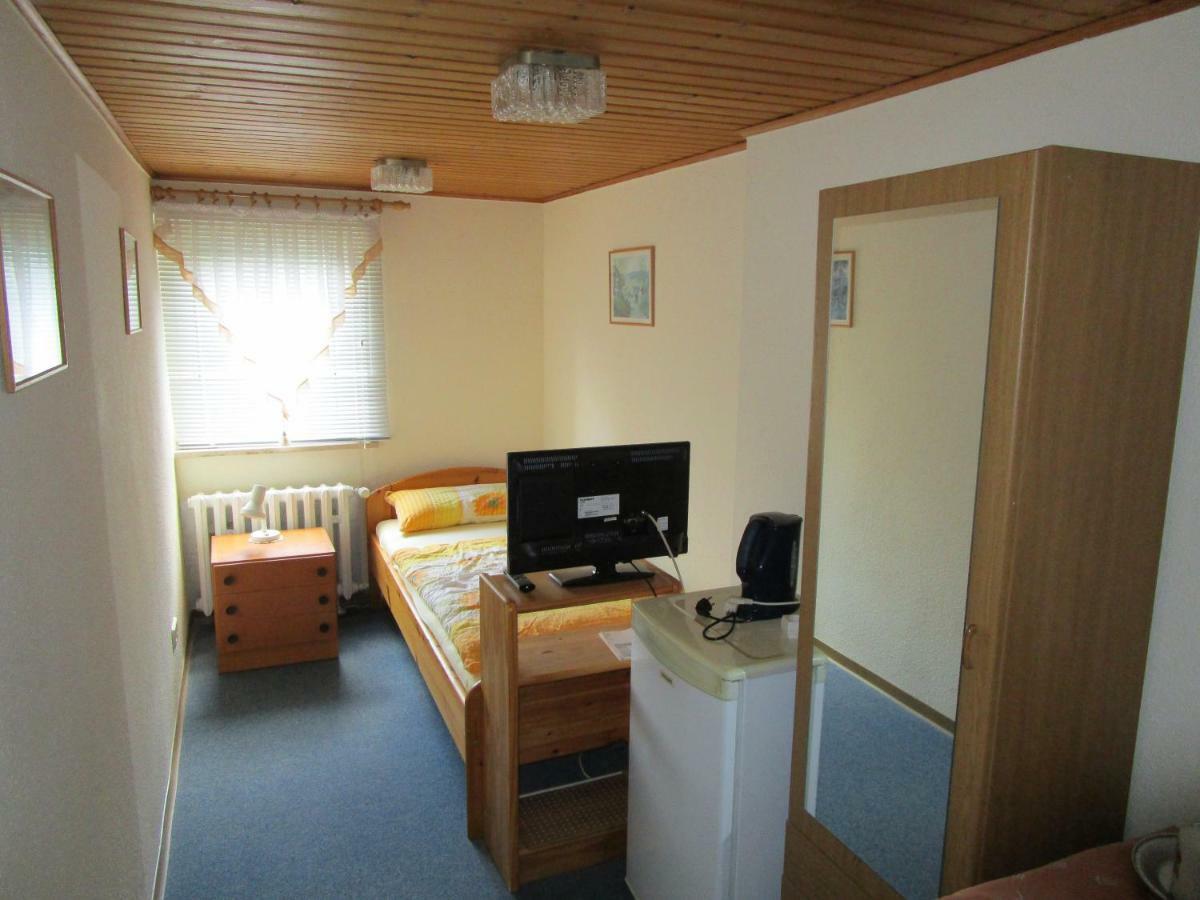 Pension Sabine Lützen Extérieur photo